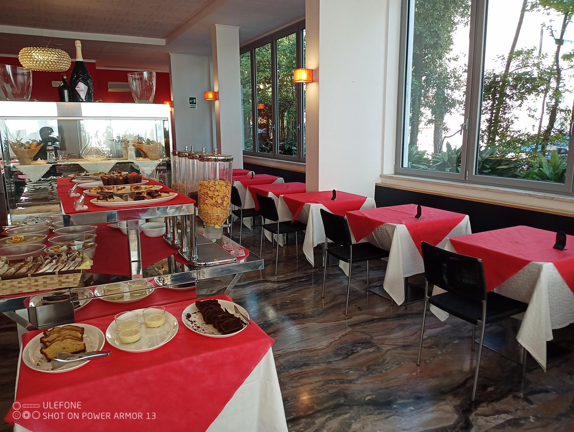 Hotel Firenze บิบิโอเน ภายนอก รูปภาพ