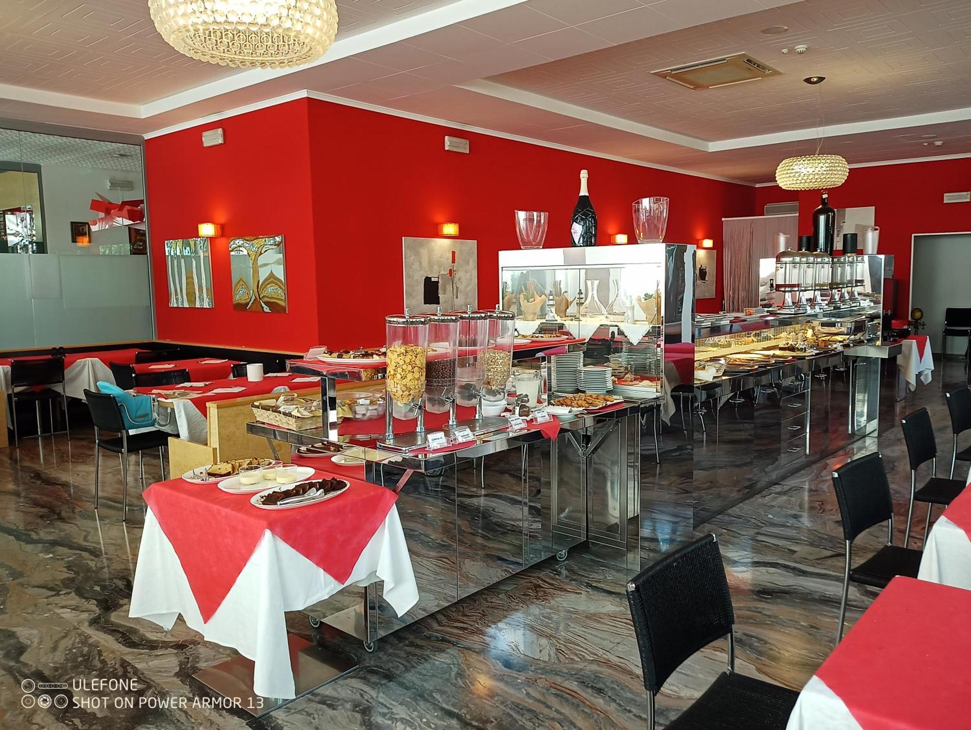 Hotel Firenze บิบิโอเน ภายนอก รูปภาพ