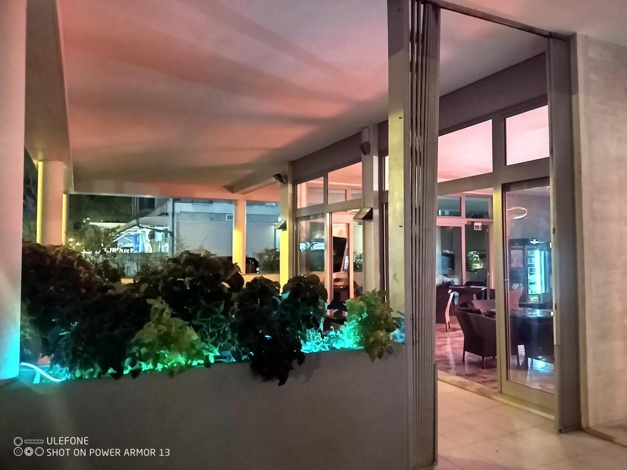 Hotel Firenze บิบิโอเน ภายนอก รูปภาพ