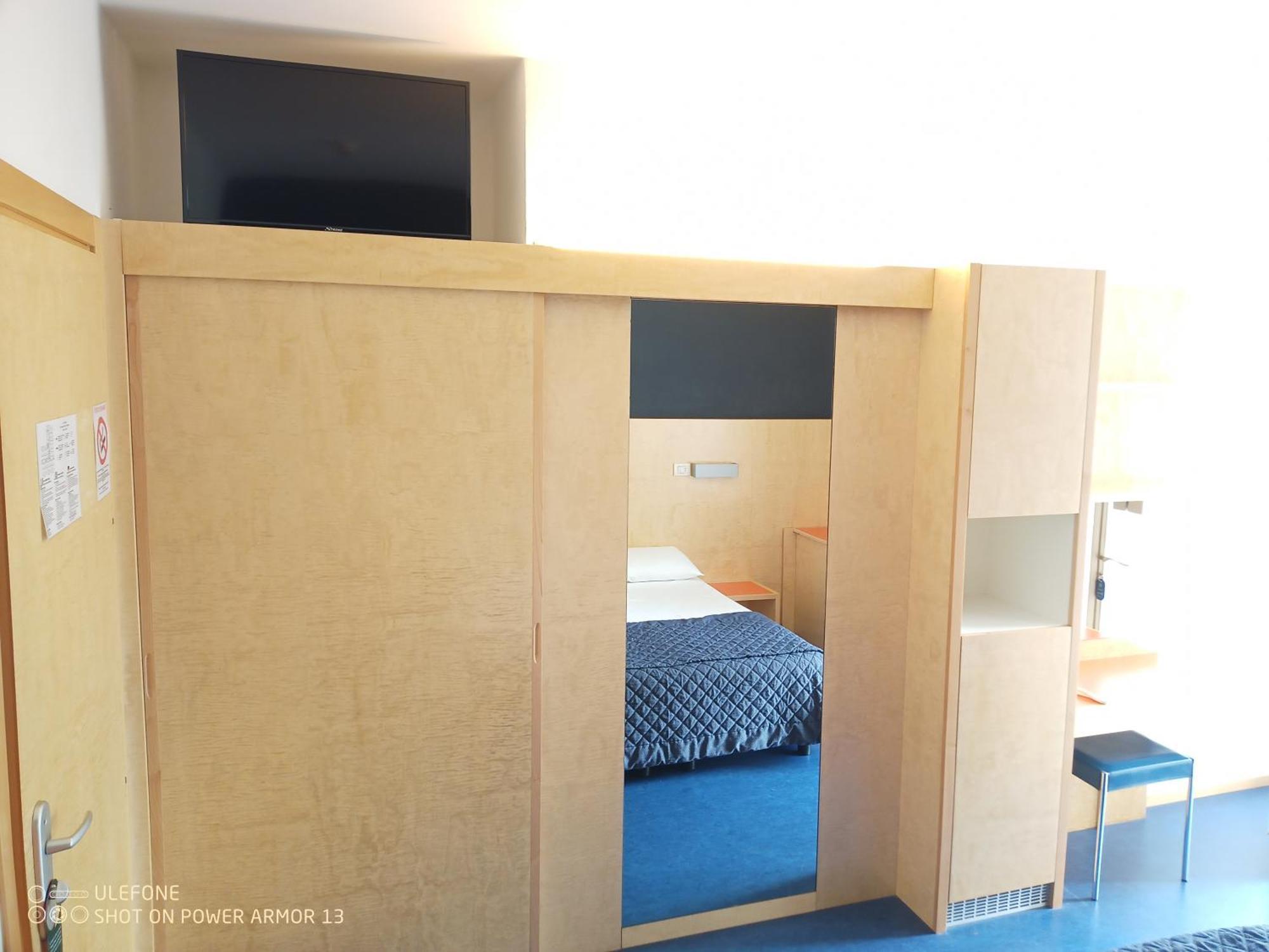 Hotel Firenze บิบิโอเน ภายนอก รูปภาพ