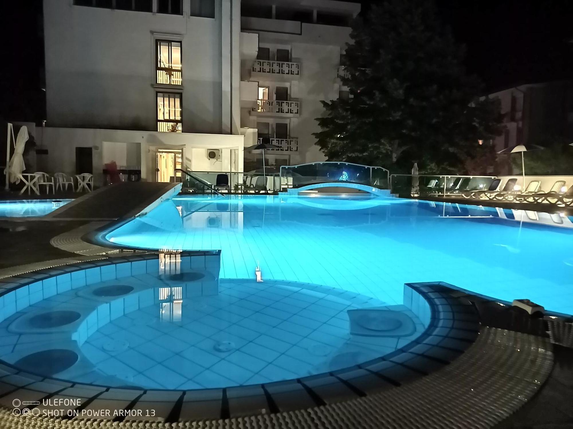 Hotel Firenze บิบิโอเน ภายนอก รูปภาพ