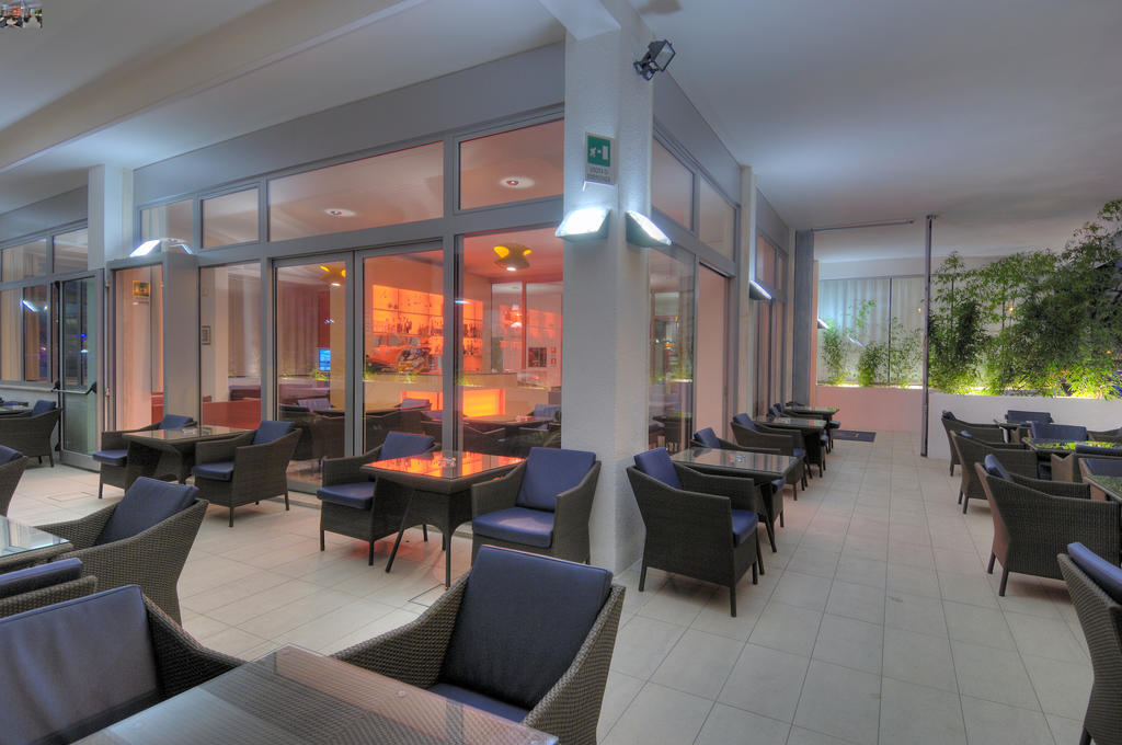Hotel Firenze บิบิโอเน ภายนอก รูปภาพ
